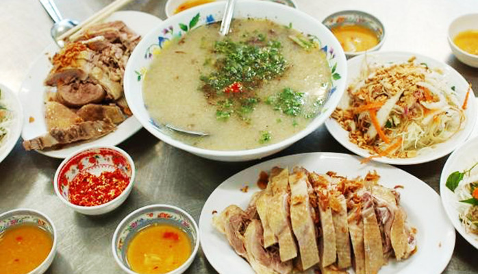 Dư - Cháo Vịt & Tiết Canh