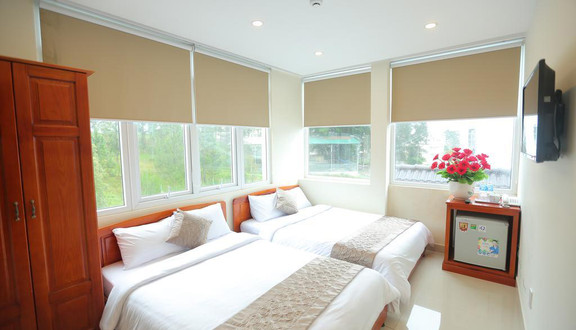 Đồng Việt Hotel