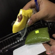 Bánh crepe nhân dâu