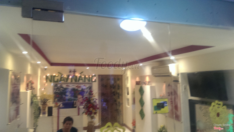 Khu vực tiếp khách bên ngoài