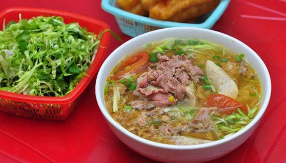 Bún Riêu Cua Bò Giò Tai - Âu Cơ