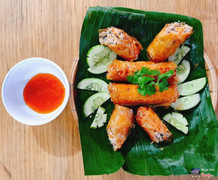 Chả ram 25k/cây (trên hình là 2 cây)