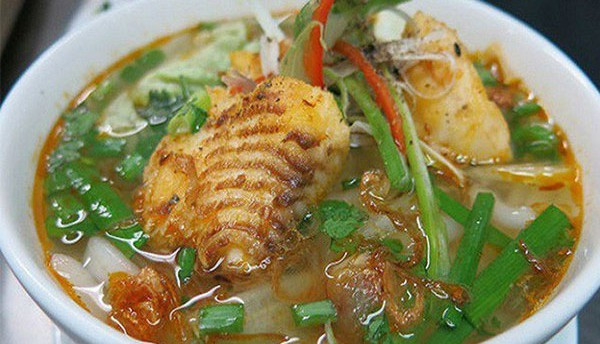 Bánh Canh Cá Lóc Huế Thuỷ Dương 2