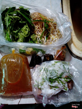 Bún bò huế tô lớn 50k