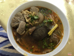 Bún bò giò bắp