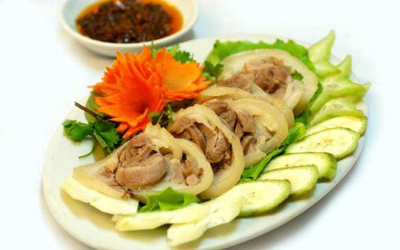 Tri Kỷ Restaurant - Trần Hưng Đạo