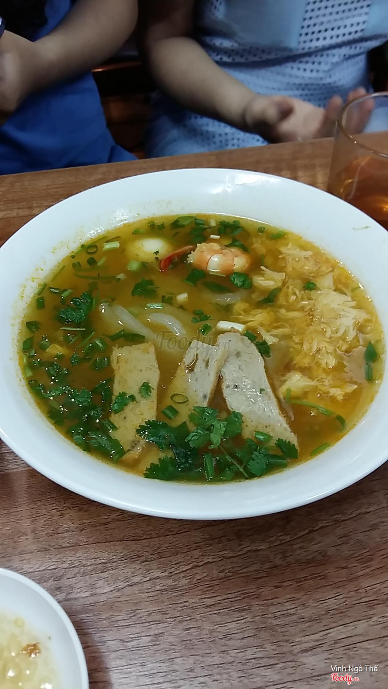 bánh canh ghẹ gỡ