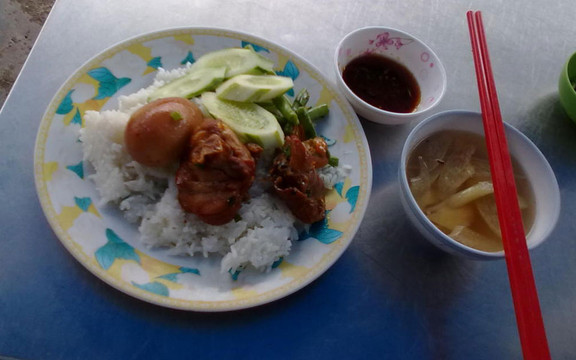 Quán Cơm Cu Bin