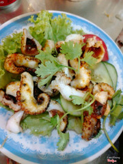 Bạch tuộc nướng sa tế