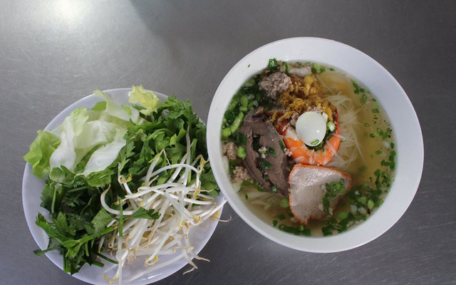 Quán Trương Phi Cafe & Hủ Tiếu Mì