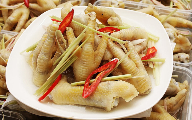 Chân Gà Muối Cay