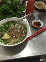 Phở tái gầu