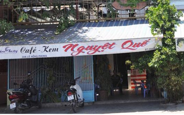 Nguyệt Quế Cafe 