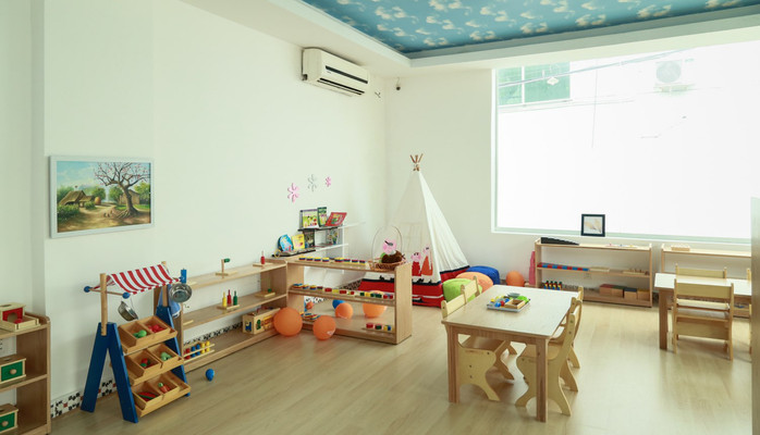 Trường Mầm Non Song Ngữ Tomoe House - Montessori