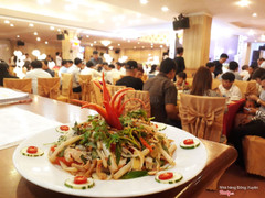 Gỏi ngó sen tôm thịt CHAY