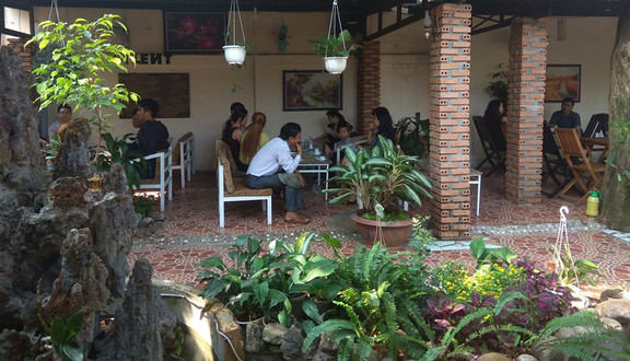 Hoa Giấy Cafe - Cafe Sân Vườn