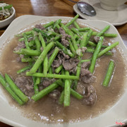 Thịt bò xào măng tây