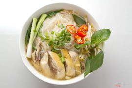 Phở gà