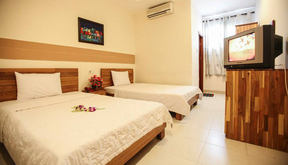 Sunshine Hotel - Trần Quang Diệu