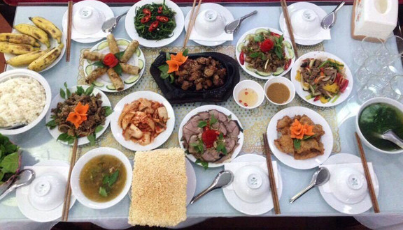 Đại Nhà Hàng Bến Tràng An