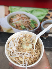 Bánh đúc gân :)) ngon!