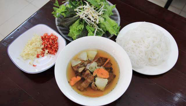 Cô Dung - Bún Chả Hà Nội