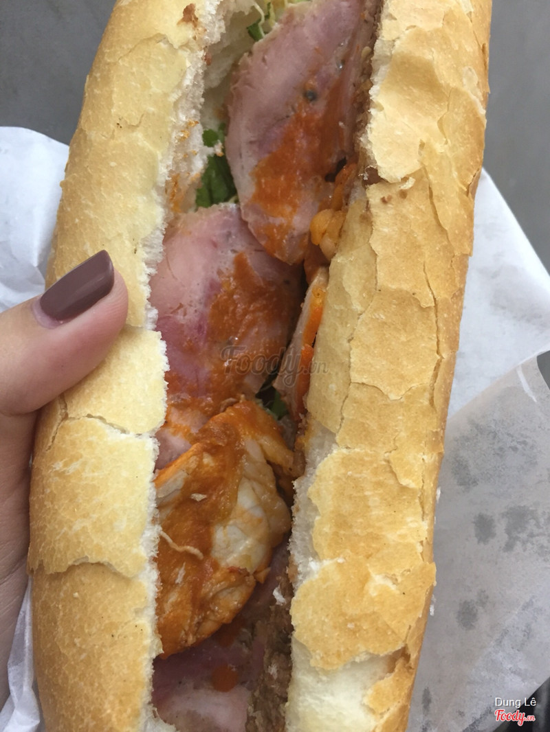 Nhân bánh mì pate xá xíu