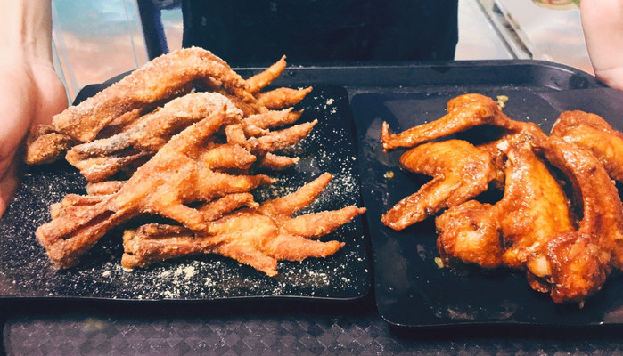 Nhất Kê - Chân & Cánh Gà Chiên