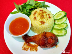 Cơm Gà Sốt Xá Xíu