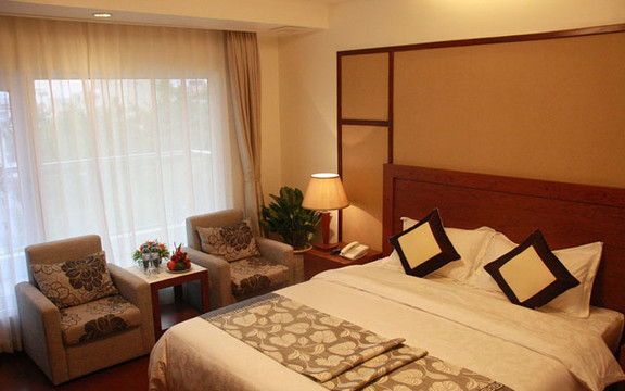 Yến Trang 2 Hotel - Sư Vạn Hạnh