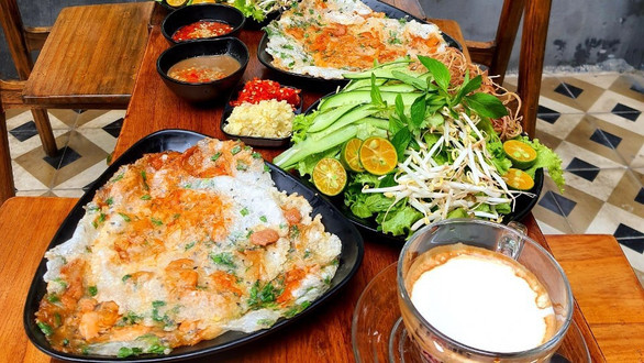 Bánh Ép Cầu Hai - Trương Định