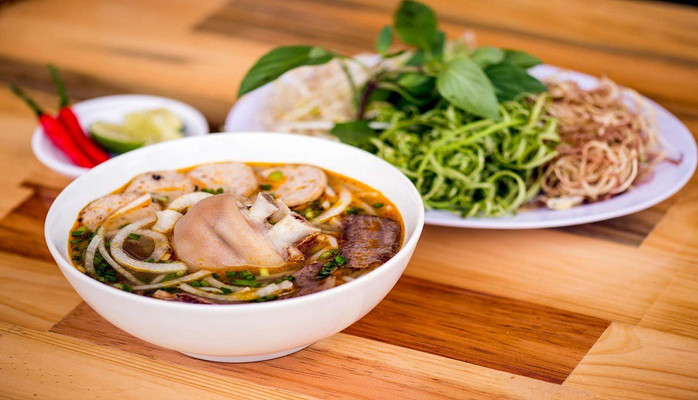 Bún Bò, Cafe & Bánh Huế