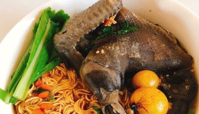 Sweet Home - Mỳ Gà Ác Tiềm & Gà Ác Tiềm Trứng Bắc Thảo - Nhà 8 Khu Tập Thể Đại học Kinh Tế Quốc Dân
