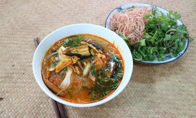 Song Hân Quán - Miến Lươn & Cháo Lươn - Nguyễn Khuyến