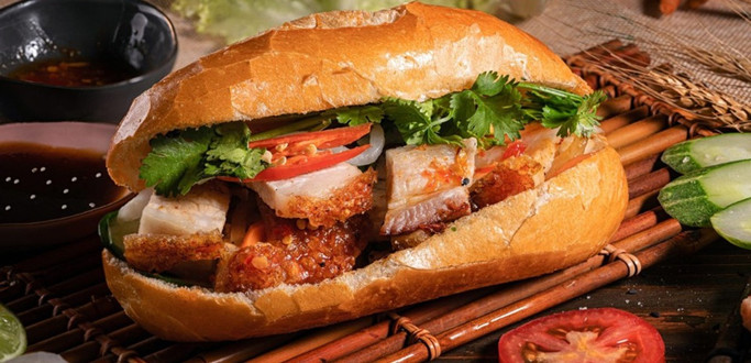 Bánh Mì Dân Phố - 24 Phố Vũ