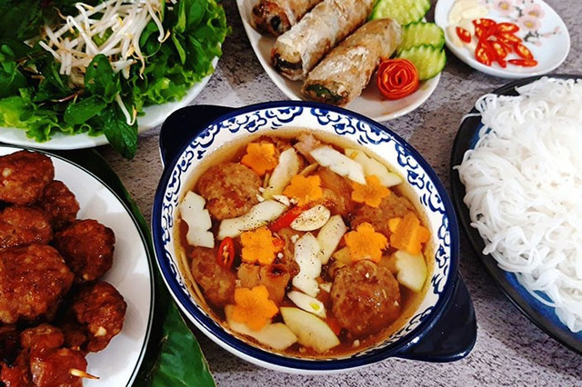 Bún Chả Hà Nội - Điện Biên Phủ