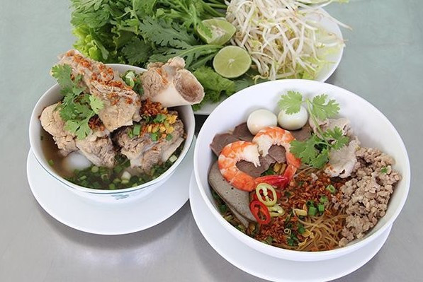 Hủ Tiếu Nam Vang Kim Phát - Bùi Trọng Nghĩa