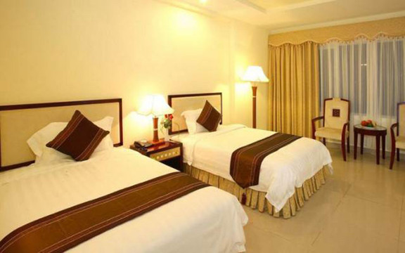 New Time Hotel - Đội Cung