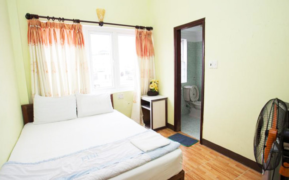 Nhà Nghỉ Sunny Fine Guesthouse - Chu Văn An