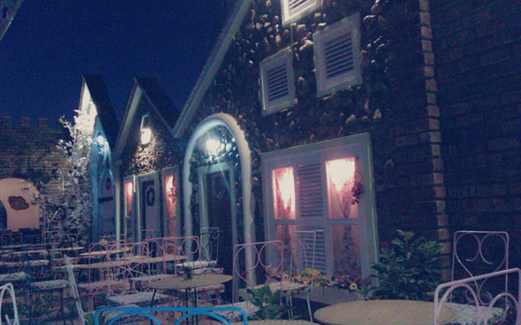 Lavender Cafe