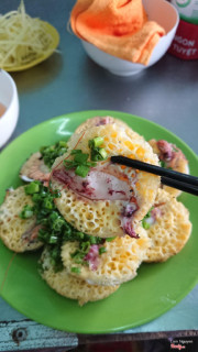 Bánh căn mực