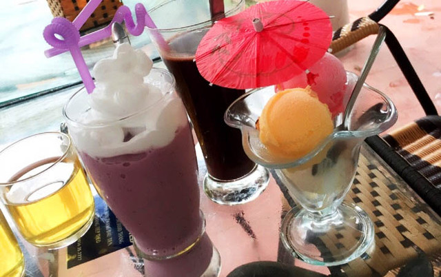 M Cafe
