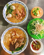 Bún bò chả + bún gân