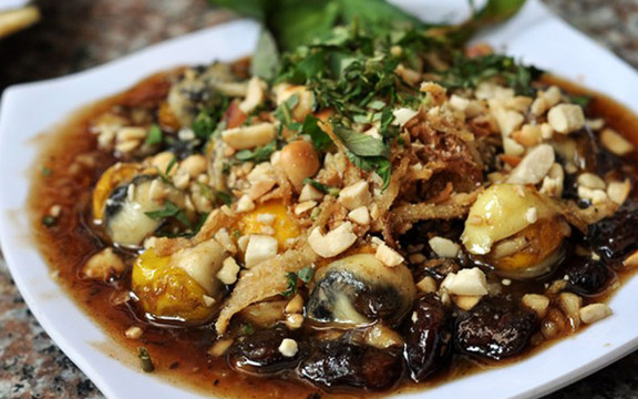 Quán Cô Phúc - Vịt Lộn & Cút Lộn