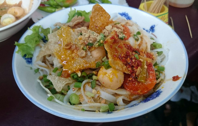 Bún & Mì Quảng - Lê Hồng Phong
