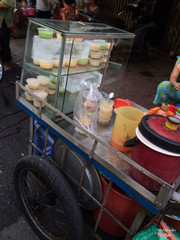 Bánh flan lá dứa. 5k 1 cái