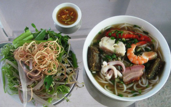 Quỳnh Như - Bún Mắm, Bún Riêu & Bánh Xèo