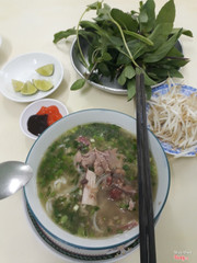 Phở T&#225;i Nạm