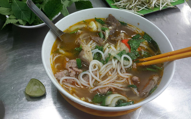 Nga Bên Thành - Bún Mắm, Bún Bò Huế & Phở