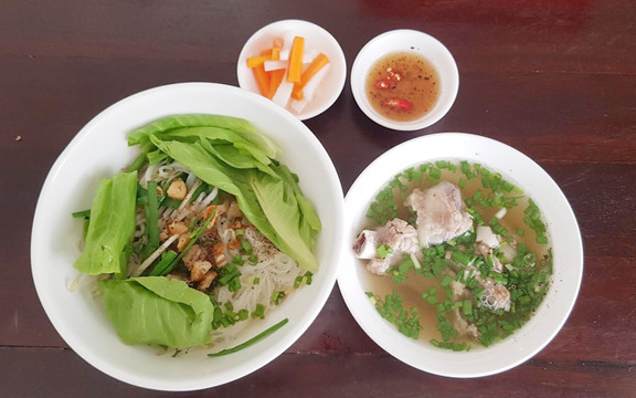 Chi - Cháo Quảng, Hủ Tiếu & Bánh Canh